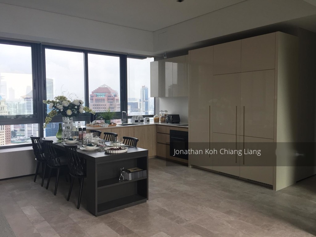 OUE Twin Peaks (D9), Condominium #222837821